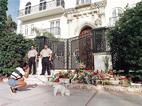 gianni versace assassinato|Gianni Versace .